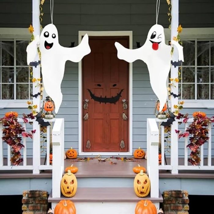 Halloween decorations house spiders diy scary creepy epic